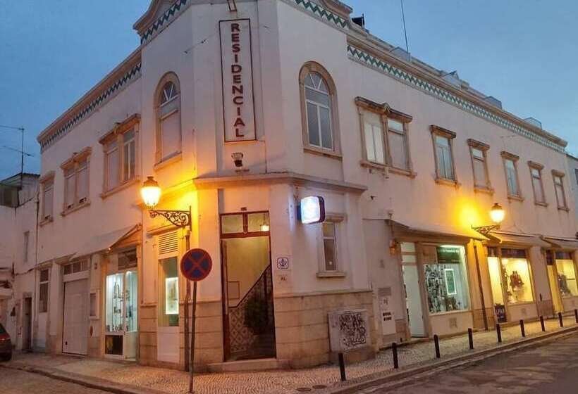 پانسیون Residencial A Doca