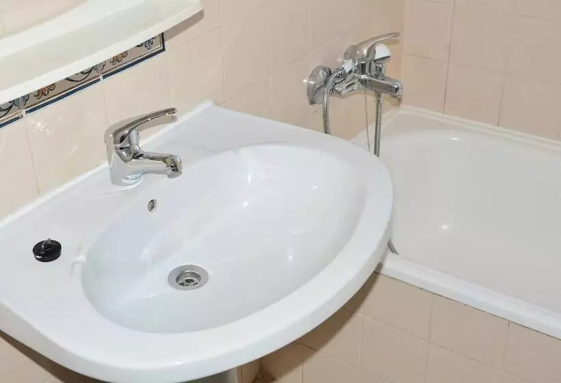 پانسیون Residencial A Doca