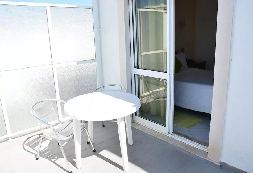 پانسیون Residencial A Doca