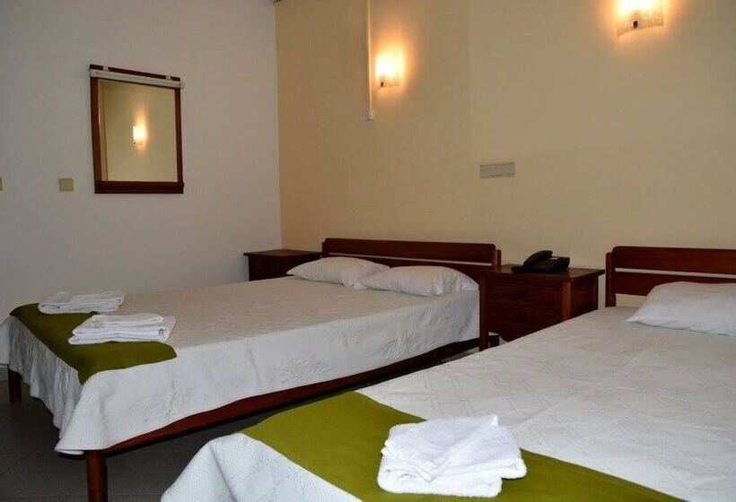 پانسیون Residencial A Doca