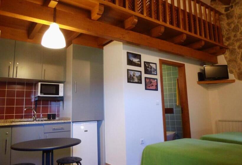 پانسیون Taverna Lusitana