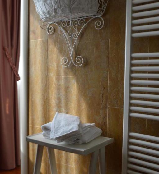 بنسيون Villa Montenero