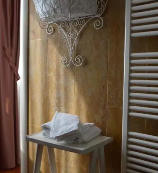 Majatalo Villa Montenero