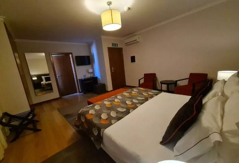 Quinta De Santo Estêvão Hotel Rural