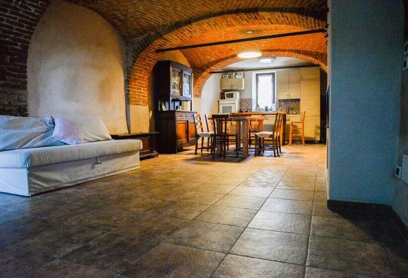 Отель Agriturismo Magnarosa