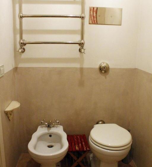 פנסיון Private Room In Small Medieval Borgo