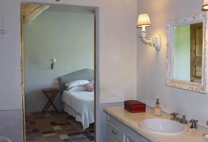 פנסיון Private Room In Small Medieval Borgo