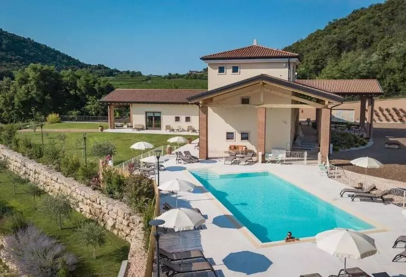 ホテル Agriturismo La Pertica
