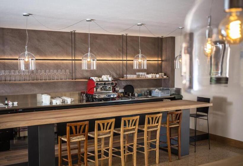 Отель Agriturismo La Pertica