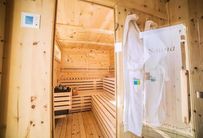 ホテル Agriturismo La Pertica