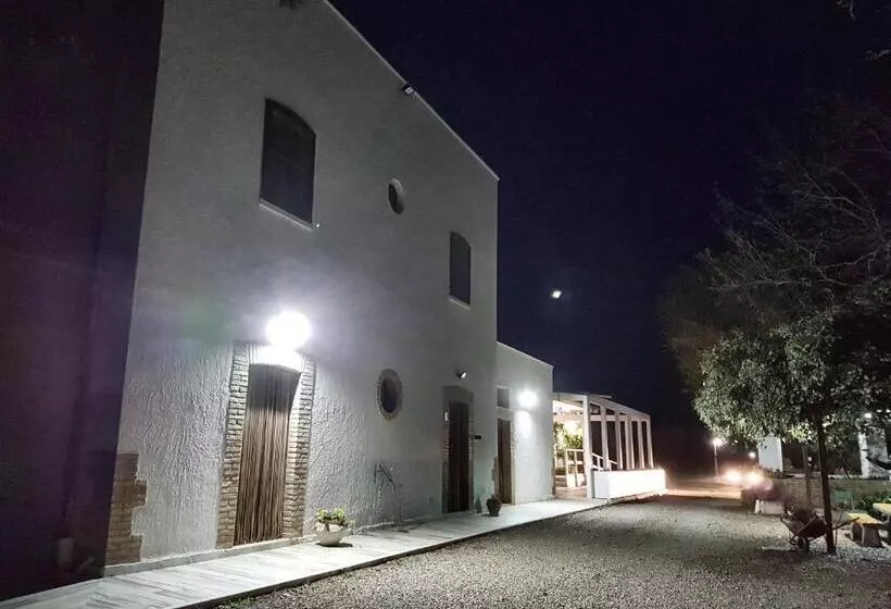 ホテル Agriturismo Masseria Mascitelli
