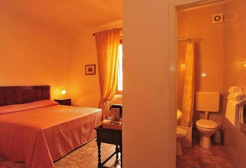 ペンション Le Camere Di Monia Saturnia