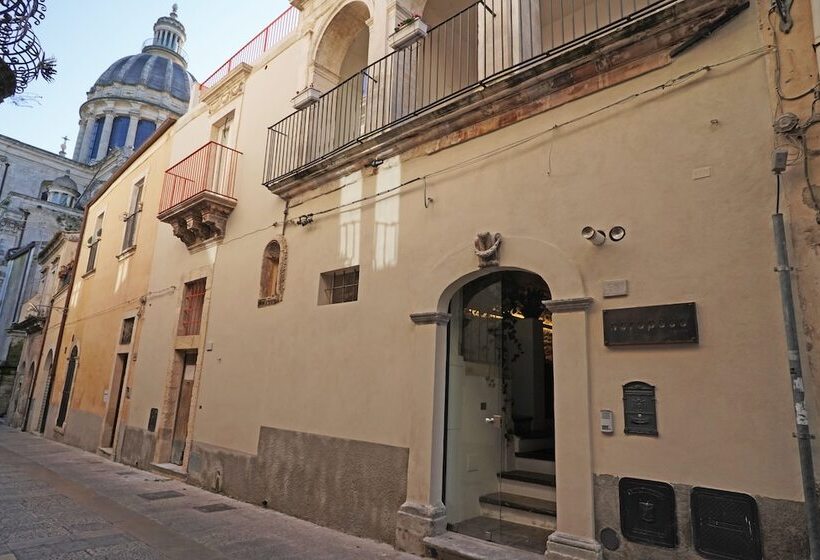 بنسيون Neropece