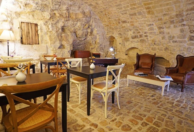 بنسيون Neropece