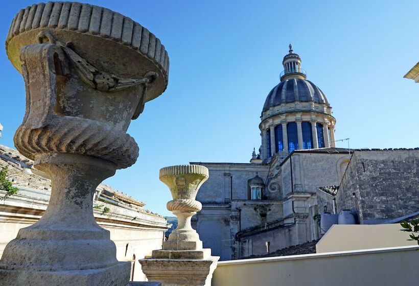 بنسيون Neropece