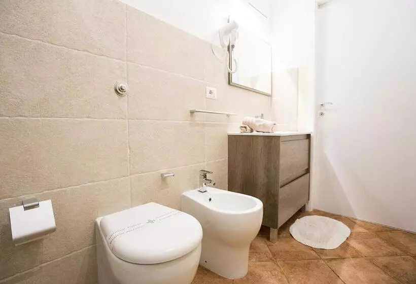 Pension Suite Cagliaritane Notti In Centro