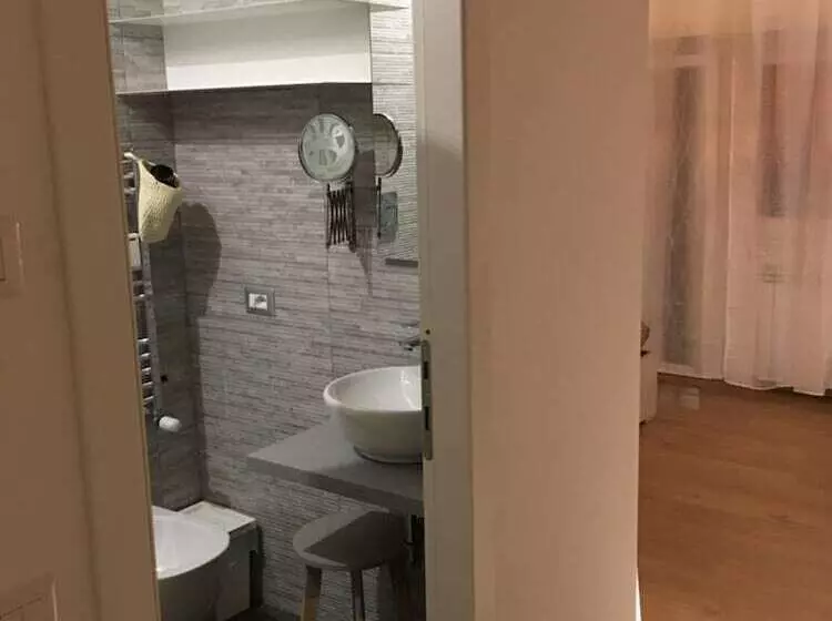 پانسیون Verrazzano 37 Guest House