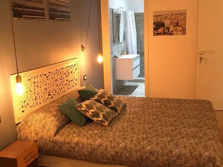 پانسیون Verrazzano 37 Guest House