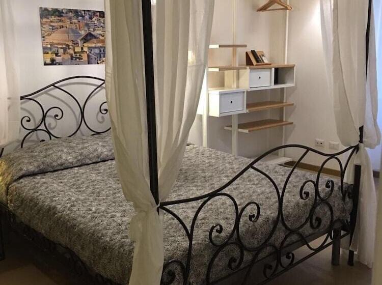 پانسیون Verrazzano 37 Guest House