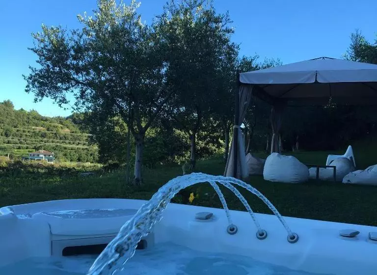 ホテル Agriturismo Casa Aurora