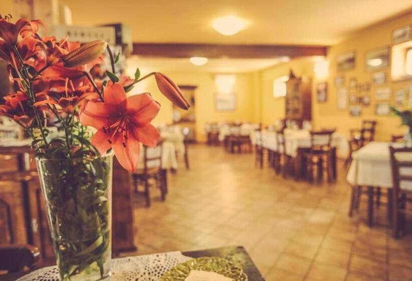 Hotel Agriturismo I Surì Asti