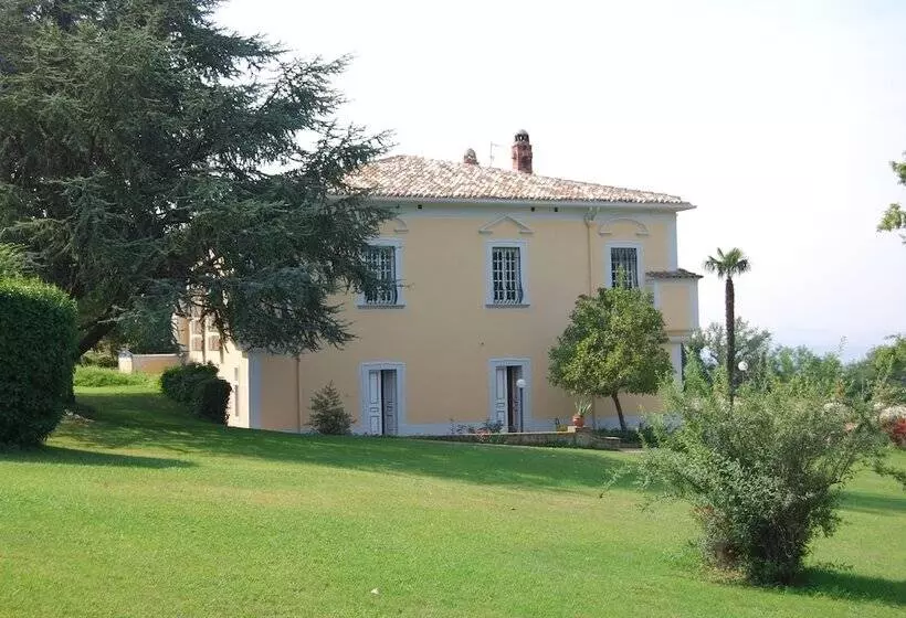 Hotelli Tenuta Torellone