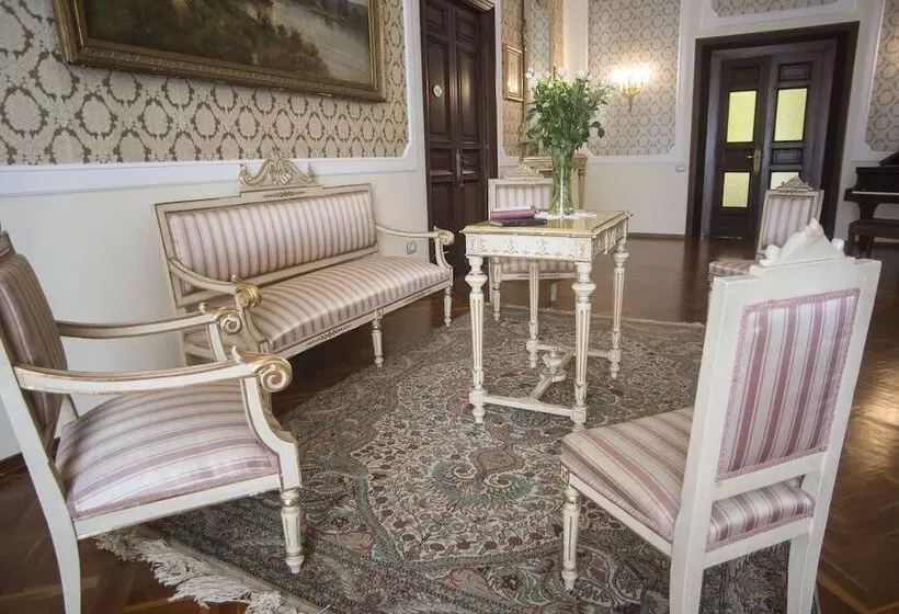 Hotelli Tenuta Torellone