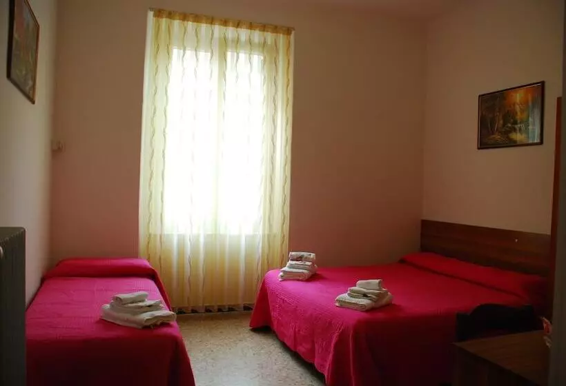 پانسیون Affittacamere Euro