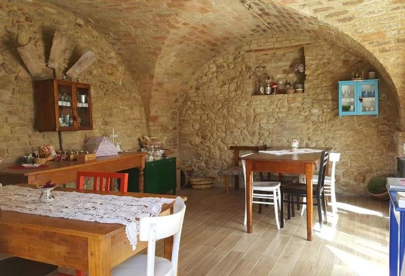 فندق Agriturismo Bio Melampo