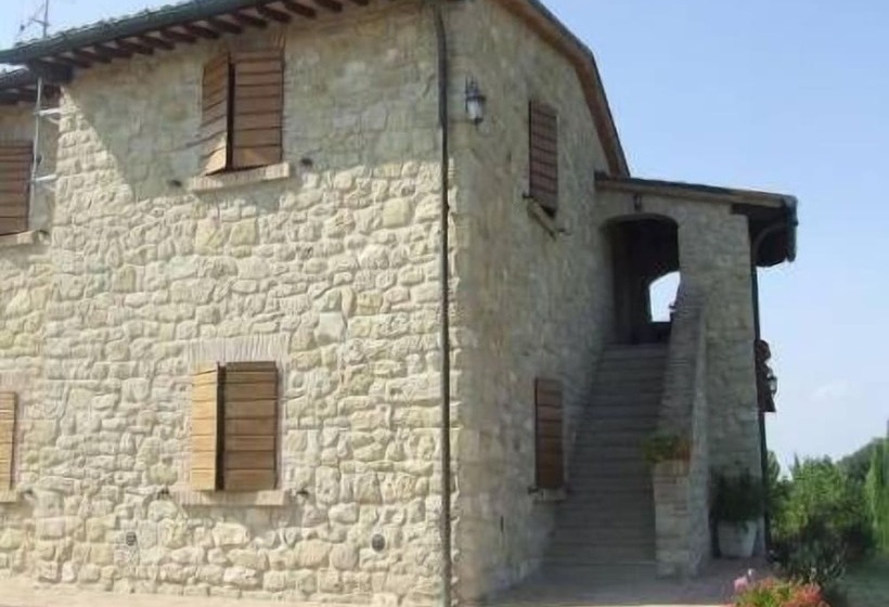 בית מלון כפרי Agriturismo Monte Valbelle