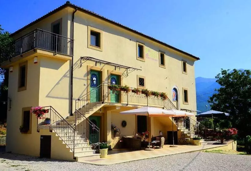 ホテル Agriturismo Poggio Alle Serre