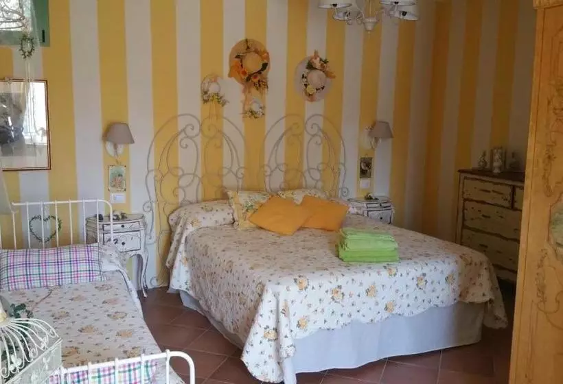 ホテル Agriturismo Poggio Alle Serre