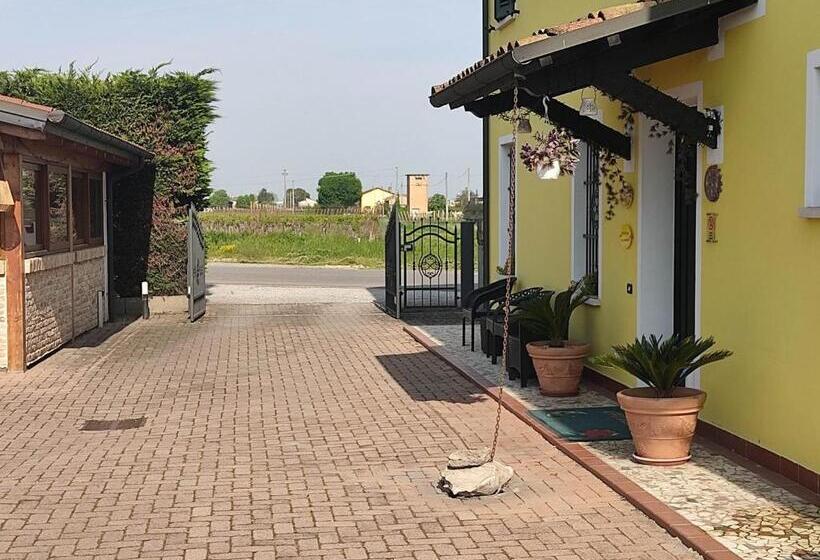 بنسيون Night & Day Affittacamere Di Laura Patuelli