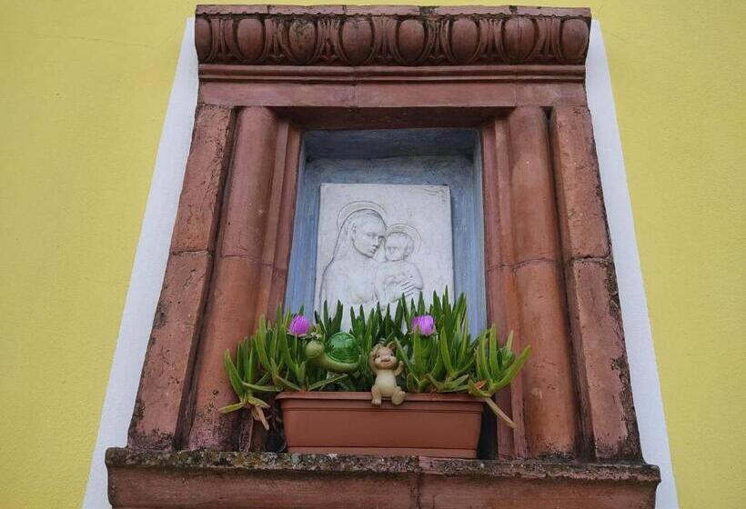 بنسيون Night & Day Affittacamere Di Laura Patuelli