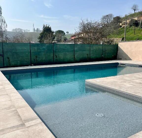 פנסיון Villa Curte Nicia