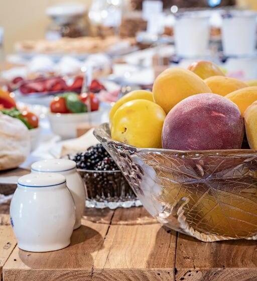 بنسيون Villa Curte Nicia