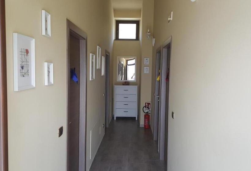 בית מלון כפרי Mama Lina