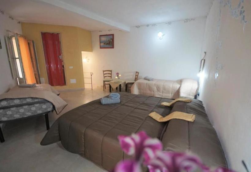 تختخواب و صبحانه Alfa Quadro