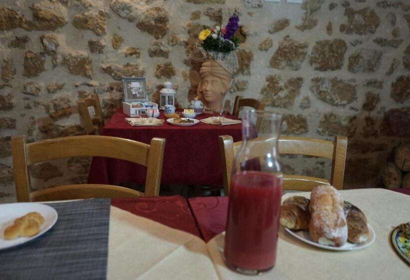 تختخواب و صبحانه Alfa Quadro