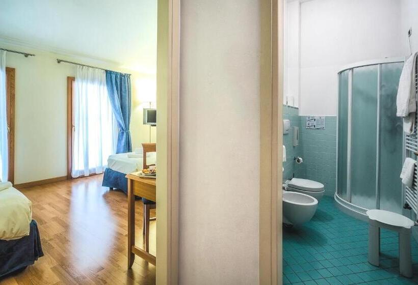 فندق Agriturismo B&b Il Girasole