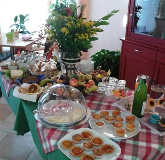 هتل Agriturismo B&b Il Girasole