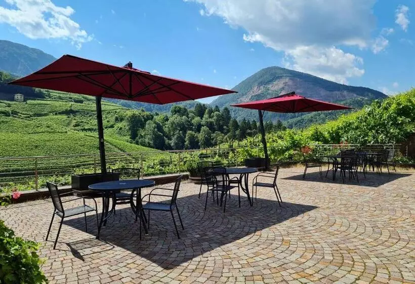 ホテル Agriturismo Maso Besleri