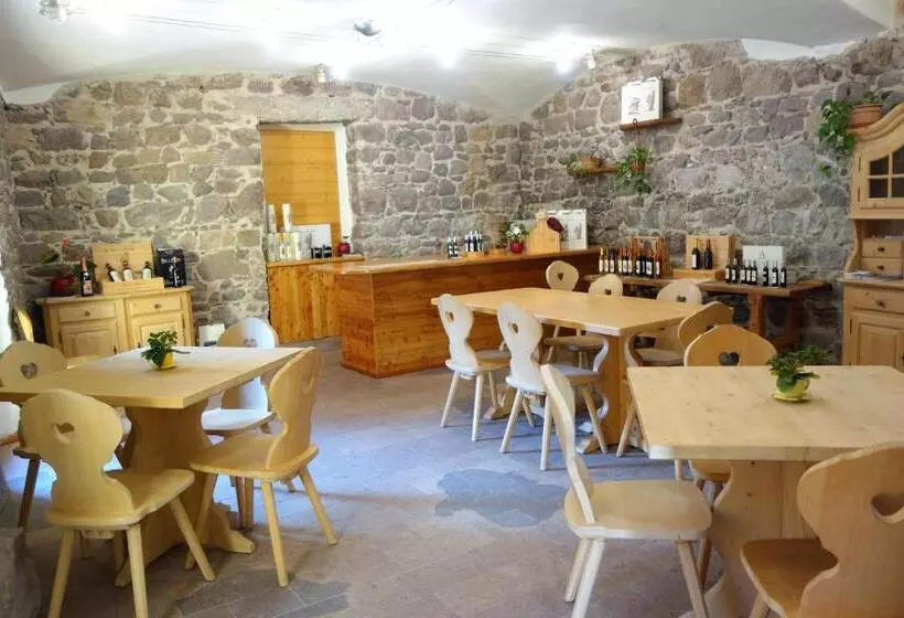 ホテル Agriturismo Maso Besleri