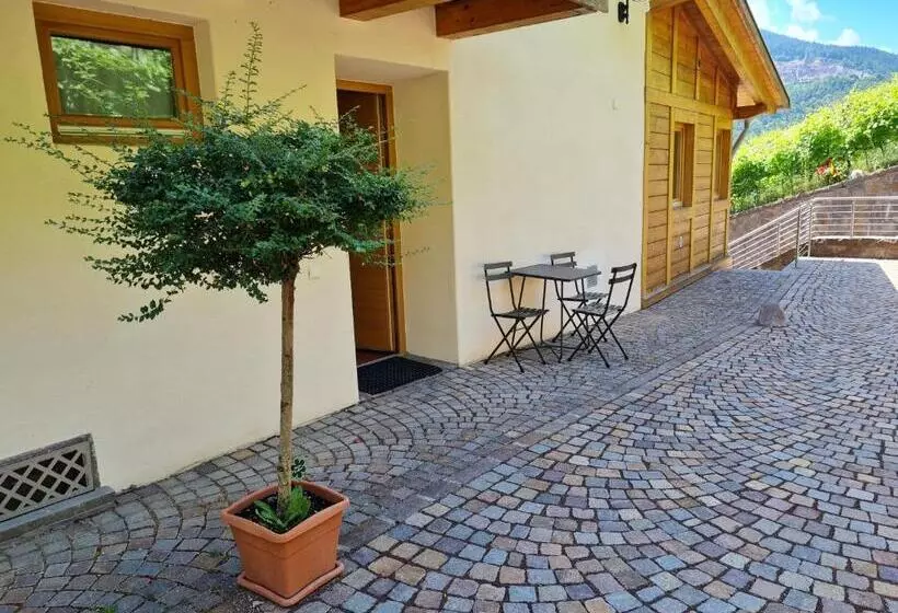 ホテル Agriturismo Maso Besleri