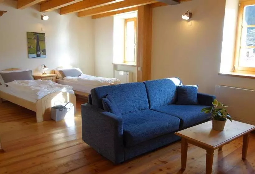 ホテル Agriturismo Maso Besleri