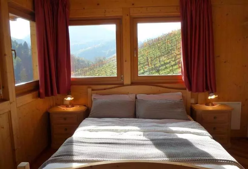 ホテル Agriturismo Maso Besleri