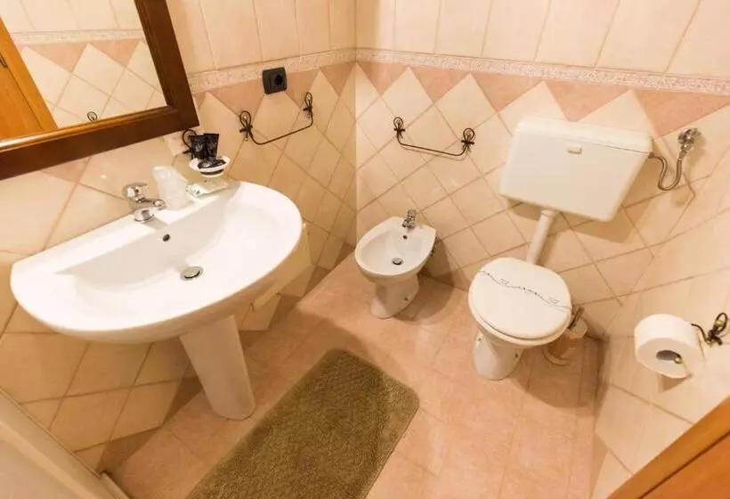 ホテル Agriturismo Monte Degli Angeli