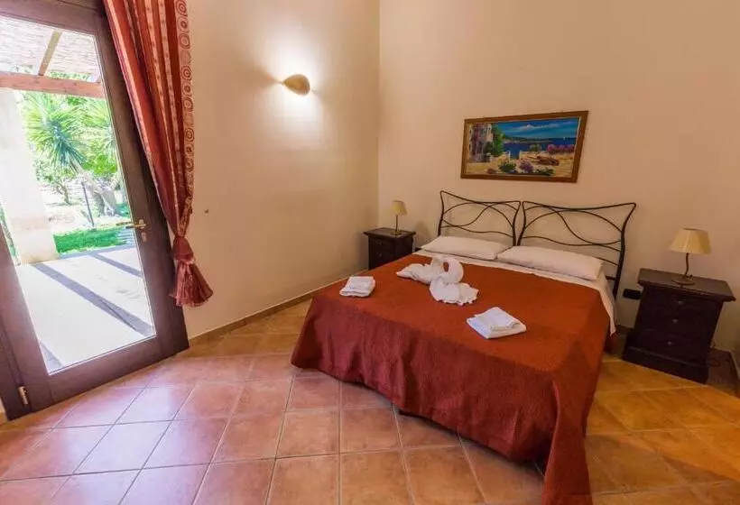 ホテル Agriturismo Monte Degli Angeli