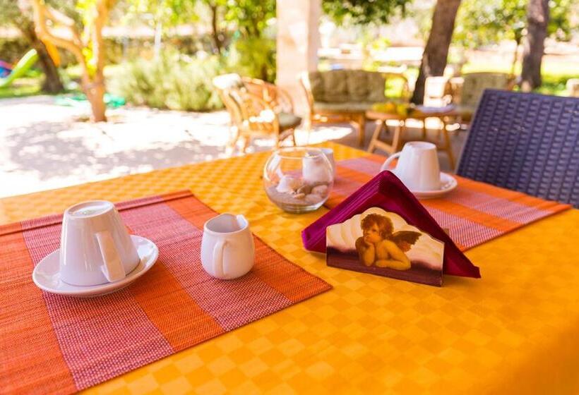 Hotel Agriturismo Monte Degli Angeli