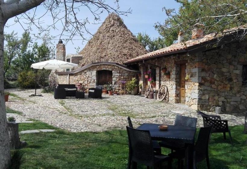 Отель Agriturismo Su Pinnettu
